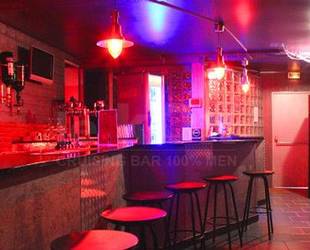 Le kOx, Cruising Bar
