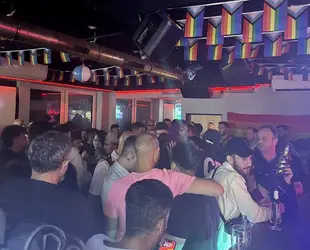 Comeback Bar & Lounge