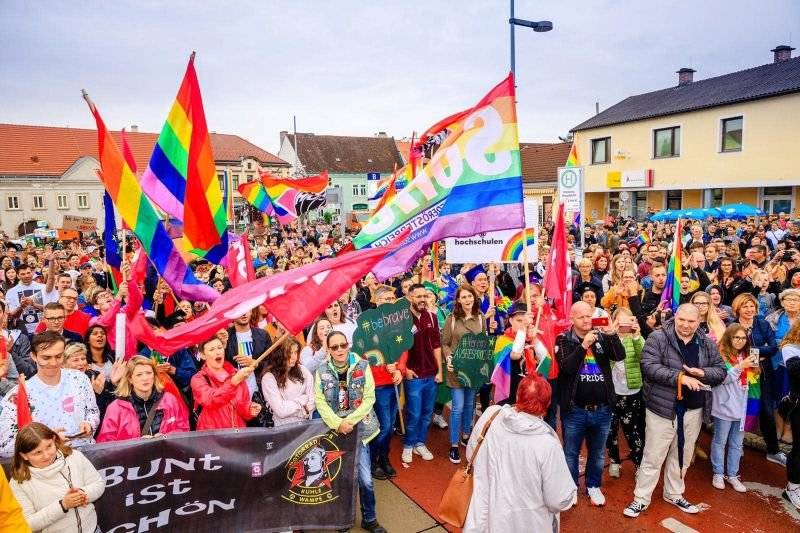 Facebook/Vienna Pride  photo 4/4