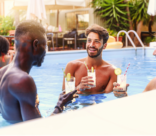 Top 10 Extraordinary Hotel Pools