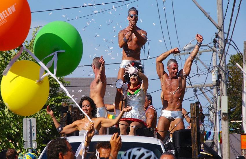 I 10 migliori carnevali gay del 2016