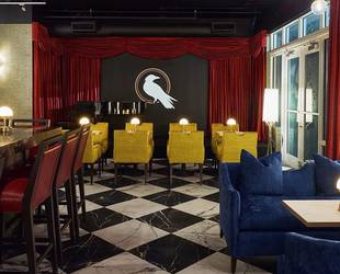 The West End Lounge
