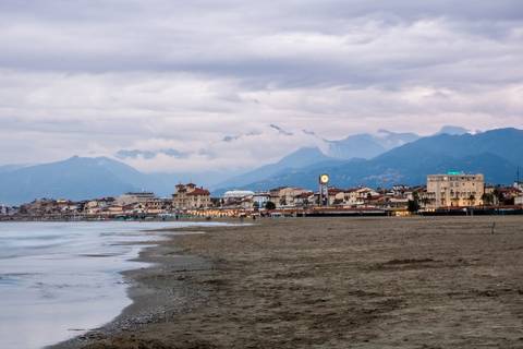 Torre del Lago Puccini Beach