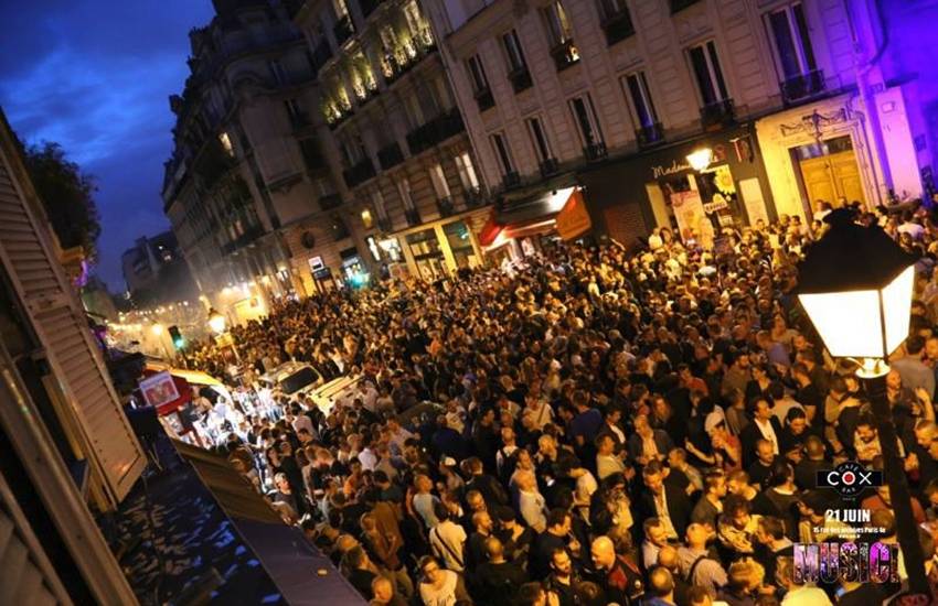 The Marais pedestrianized for the Pride March and the Fête de la Musique