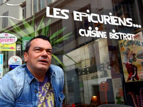 Les Epicuriens