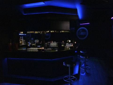 Studs Club Bar