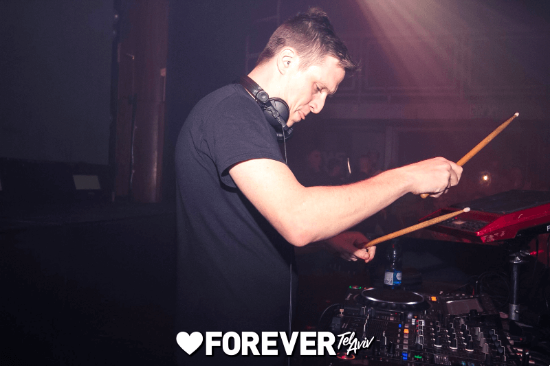 Forever Tel Aviv online misterb&b