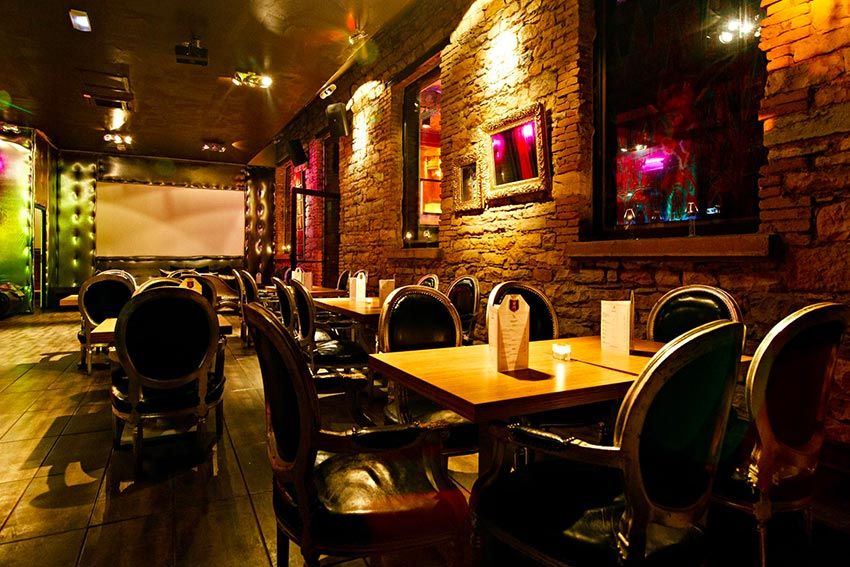 gay restaurant lyon misterb&b