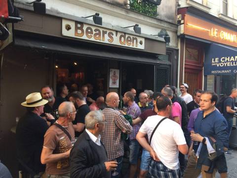 Bear's Den