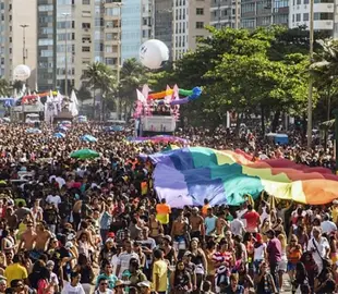 Orgulho do Rio de Janeiro 2026: imagem do desfile