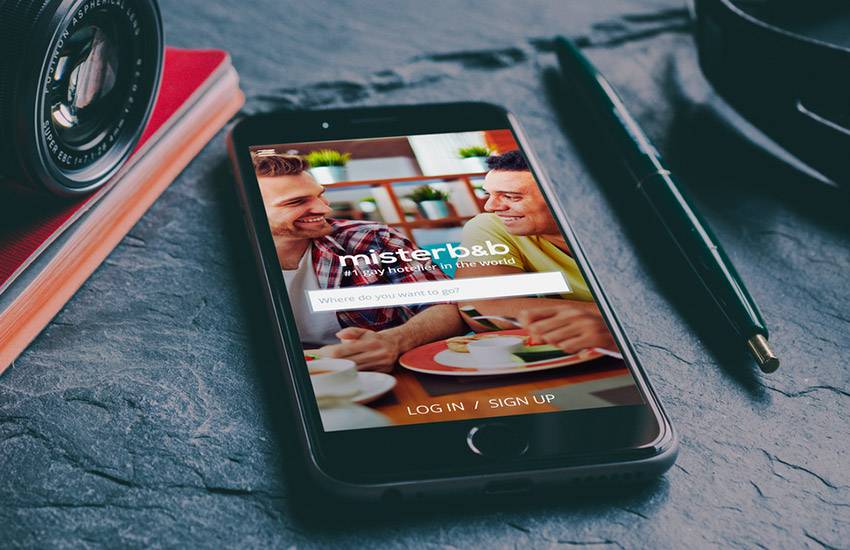 10 Travel Apps for a Perfect Gay Vacation