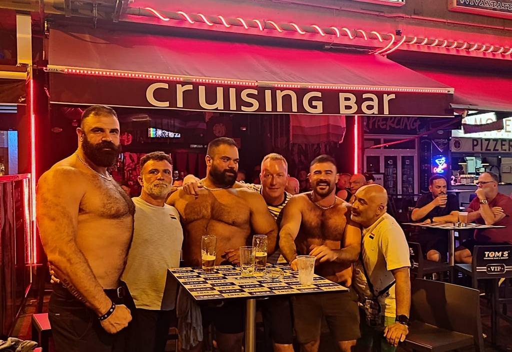 TOM’s Cruising bar Maspalomas - Gay Sex-Clubs Guide│misterb&amp;b