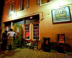 JR’s Bar and Grill
