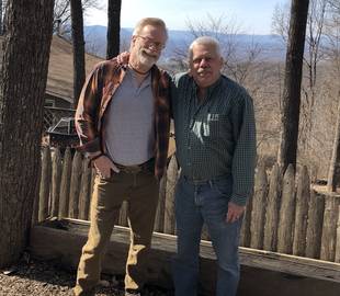 Shenandoah Valley: Chris and Steve show us into their charming homes