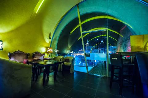 Monaliza Lounge