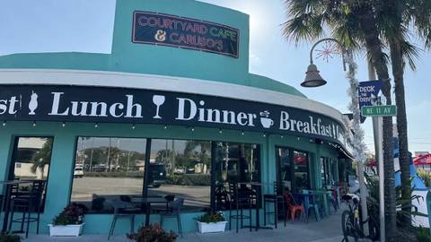 Courtyard cafe