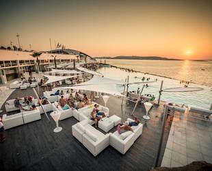 Cafe del Mar Malta