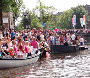 Photos : Discover the gay pride of Amsterdam