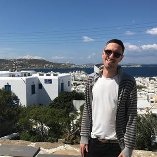 Mykonos: Openhearted Island 