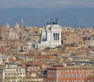 Roman-style Dolce Vita