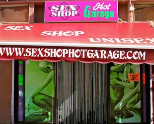 Hot Garage