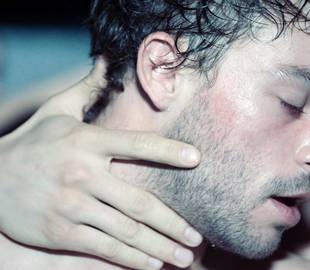 Sauvage : the shocking film about male prostitution